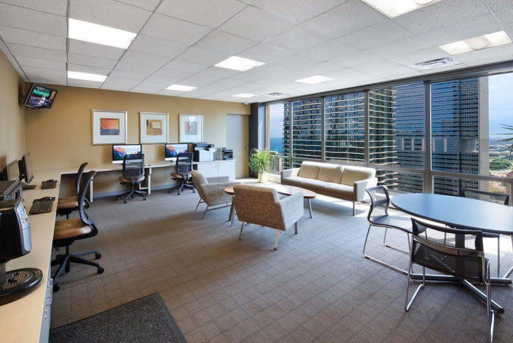 Corporate Suites Network At Columbus Plaza Chicago Exteriör bild